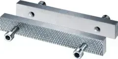 Heuer Schraubstockbacke Front Backen-B.140mm glatt/geriffelt